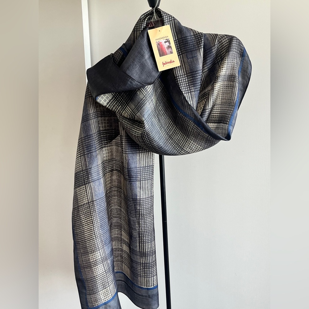 NWT Fabindia Handwoven 100% Silk Wrap Dupatta Stole Shawl Scarf Gray Black Blue